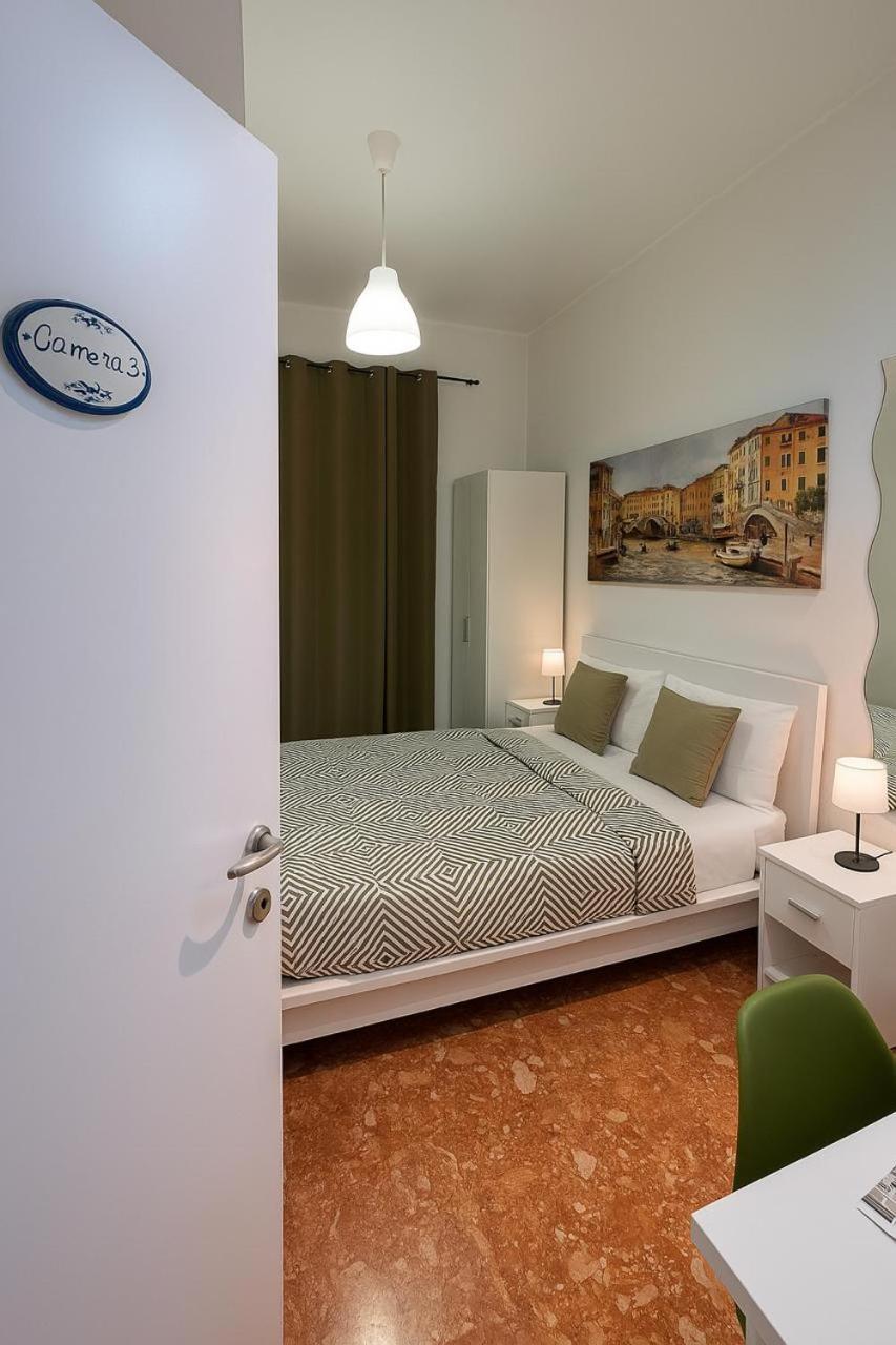 Colosseo Rooms B&B Ρώμη Δωμάτιο φωτογραφία